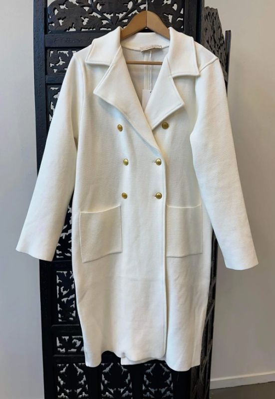 Gomaye Knit Cardigan Creme