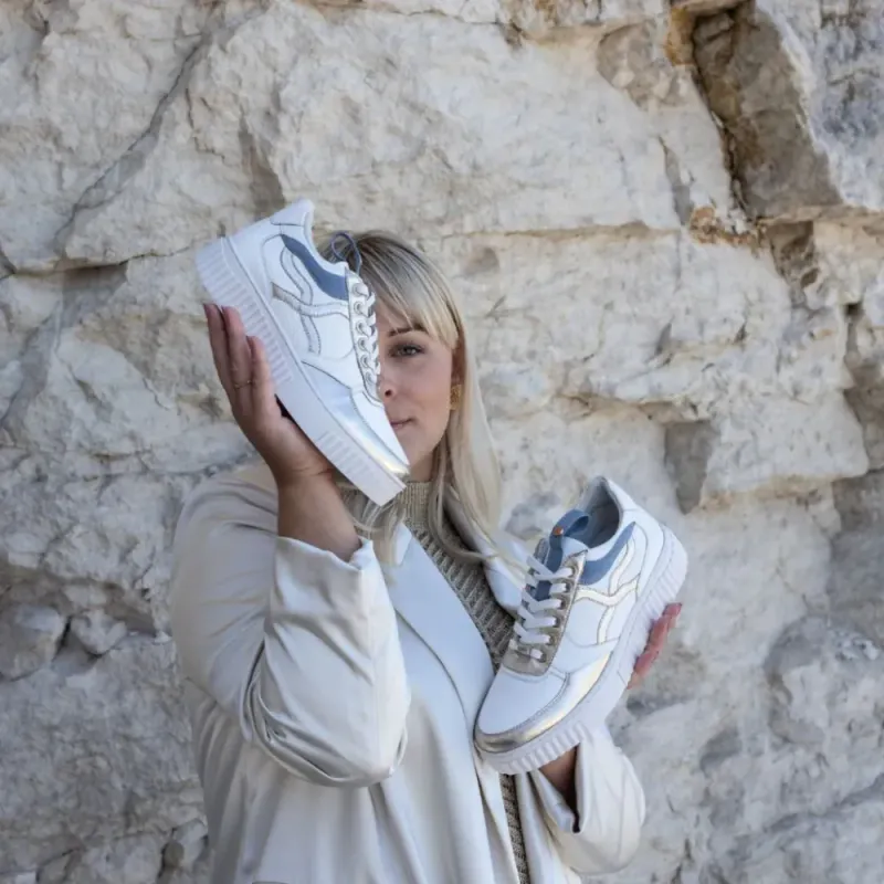 Sunshine Lady sneakers